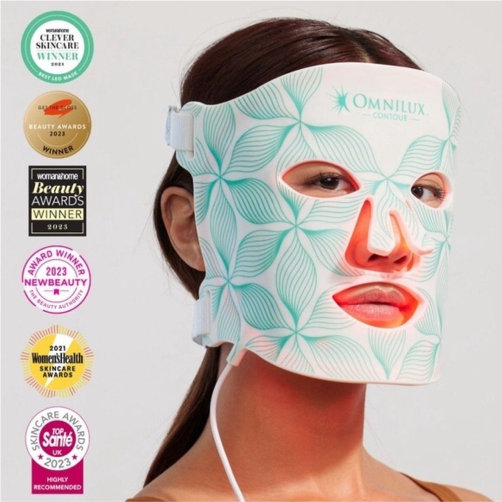 Contour Face Mask OMNILUX New in box
